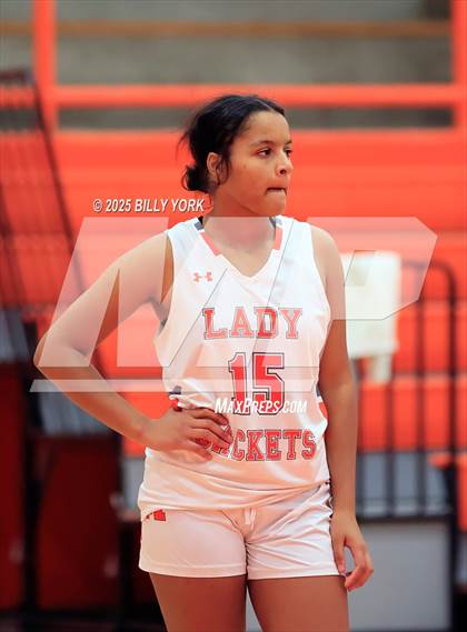 Thumbnail 1 in Grand Saline vs Mineola photogallery.