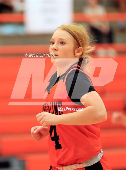 Thumbnail 3 in Grand Saline vs Mineola photogallery.