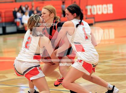 Thumbnail 2 in Grand Saline vs Mineola photogallery.