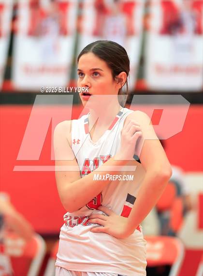Thumbnail 1 in Grand Saline vs Mineola photogallery.