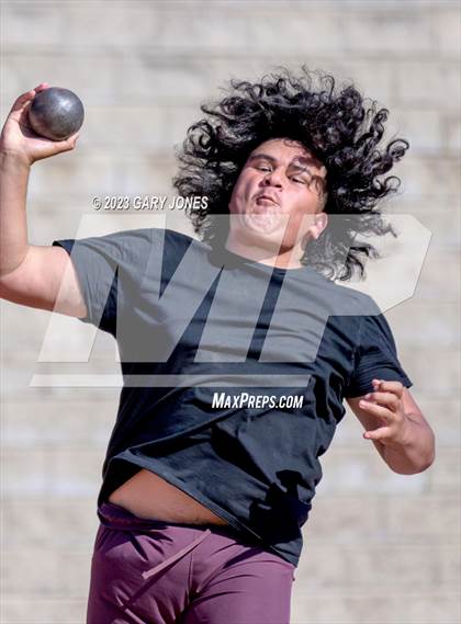 Thumbnail 3 in Whitney mini-meet and seniors photogallery.