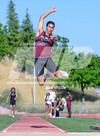 Thumbnail 2 in Whitney mini-meet and seniors photogallery.