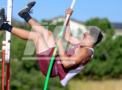 Thumbnail 3 in Whitney mini-meet and seniors photogallery.