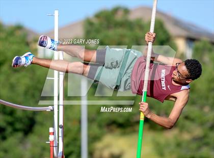 Thumbnail 3 in Whitney mini-meet and seniors photogallery.
