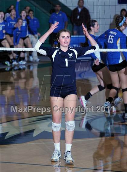 Thumbnail 3 in La Costa Canyon vs. Presentation (CIF State D2 Final) photogallery.