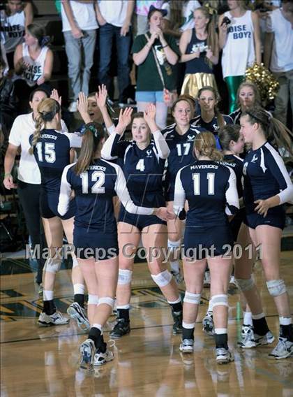 Thumbnail 1 in La Costa Canyon vs. Presentation (CIF State D2 Final) photogallery.