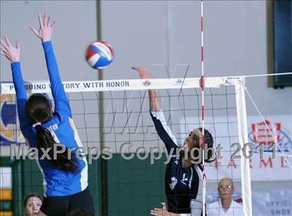 Thumbnail 3 in La Costa Canyon vs. Presentation (CIF State D2 Final) photogallery.