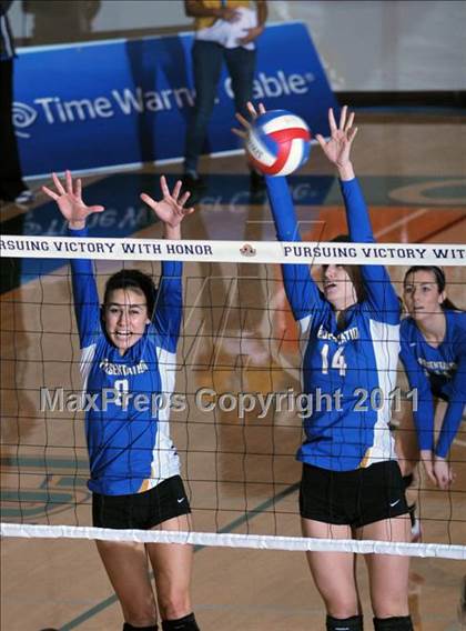 Thumbnail 1 in La Costa Canyon vs. Presentation (CIF State D2 Final) photogallery.