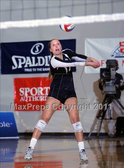 Thumbnail 1 in La Costa Canyon vs. Presentation (CIF State D2 Final) photogallery.