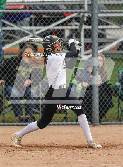 Thumbnail 3 in Lakeland vs Bishop Kelly (IHSAA 4A State Tournament) photogallery.