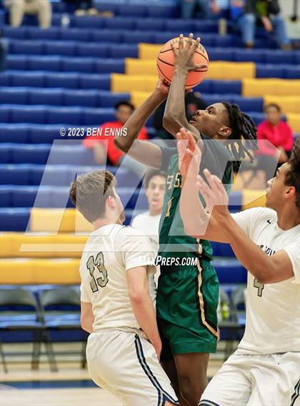 Thumbnail 3 in Knoxville Catholic vs. St. Francis (Battle in The Peach) photogallery.