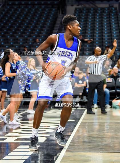 Thumbnail 2 in Scholars Academy vs Tilden (Playbook Games at Barclays Center) photogallery.