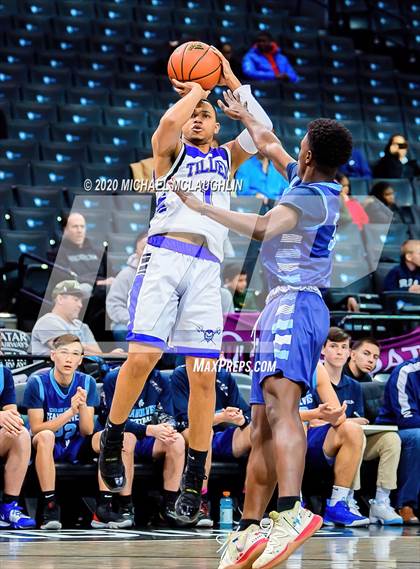 Thumbnail 1 in Scholars Academy vs Tilden (Playbook Games at Barclays Center) photogallery.