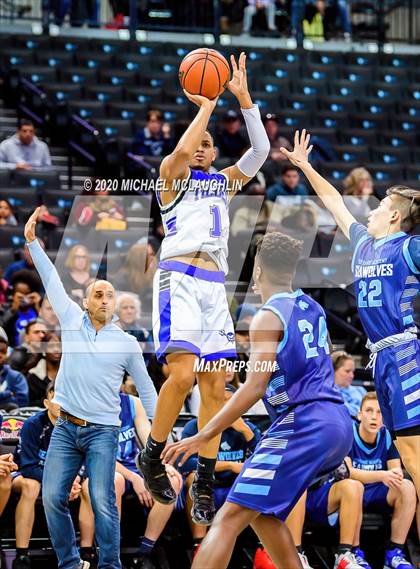 Thumbnail 1 in Scholars Academy vs Tilden (Playbook Games at Barclays Center) photogallery.