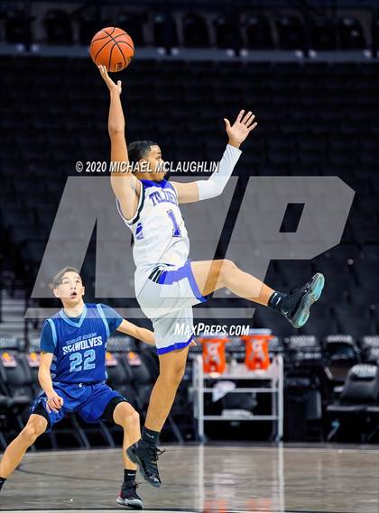Thumbnail 1 in Scholars Academy vs Tilden (Playbook Games at Barclays Center) photogallery.