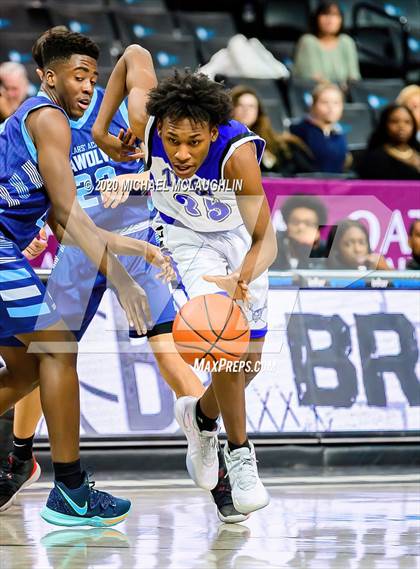 Thumbnail 2 in Scholars Academy vs Tilden (Playbook Games at Barclays Center) photogallery.