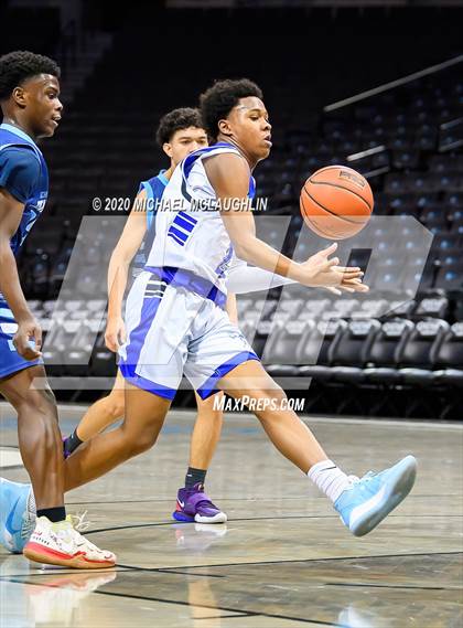 Thumbnail 3 in Scholars Academy vs Tilden (Playbook Games at Barclays Center) photogallery.