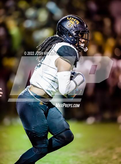 Thumbnail 2 in University Lab vs. Dunham (LHSAA Divison III Select Semifinal) photogallery.