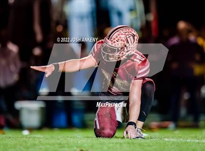 Thumbnail 3 in University Lab vs. Dunham (LHSAA Divison III Select Semifinal) photogallery.