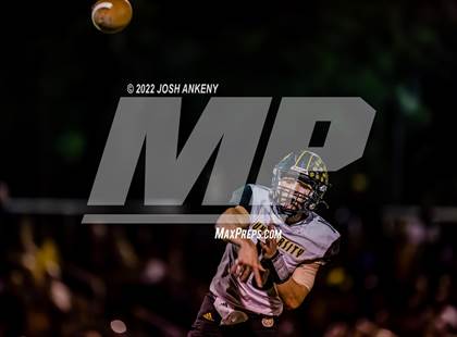 Thumbnail 2 in University Lab vs. Dunham (LHSAA Divison III Select Semifinal) photogallery.