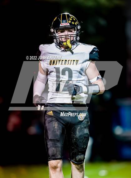 Thumbnail 2 in University Lab vs. Dunham (LHSAA Divison III Select Semifinal) photogallery.