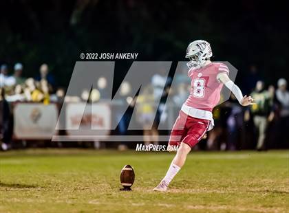 Thumbnail 1 in University Lab vs. Dunham (LHSAA Divison III Select Semifinal) photogallery.