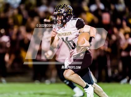 Thumbnail 3 in University Lab vs. Dunham (LHSAA Divison III Select Semifinal) photogallery.