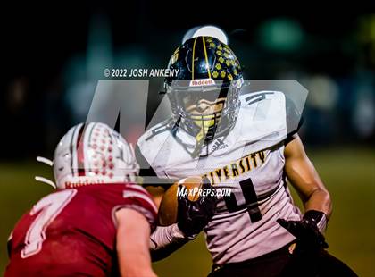 Thumbnail 3 in University Lab vs. Dunham (LHSAA Divison III Select Semifinal) photogallery.