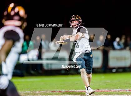 Thumbnail 3 in University Lab vs. Dunham (LHSAA Divison III Select Semifinal) photogallery.