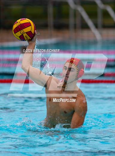 null - Photo 01
