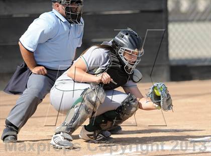 Thumbnail 3 in Brea Olinda @ Villa Park photogallery.