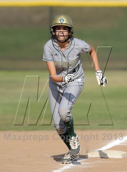 Thumbnail 1 in Brea Olinda @ Villa Park photogallery.