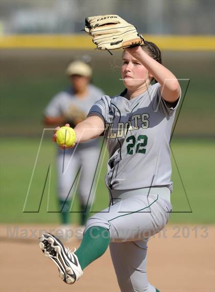 Thumbnail 3 in Brea Olinda @ Villa Park photogallery.