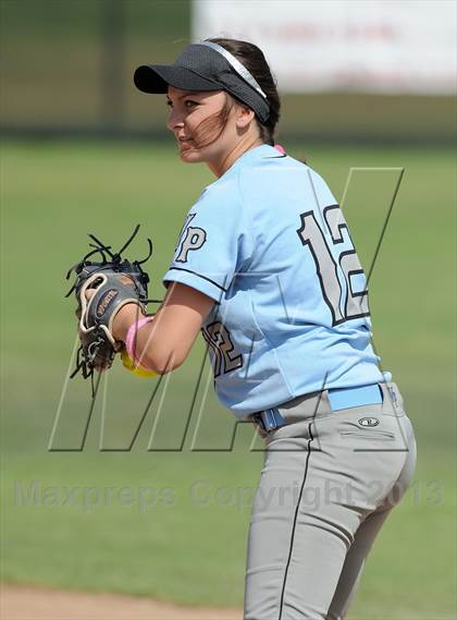 Thumbnail 3 in Brea Olinda @ Villa Park photogallery.
