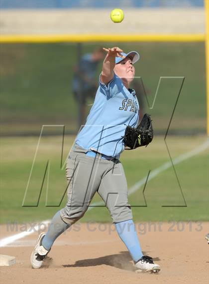 Thumbnail 3 in Brea Olinda @ Villa Park photogallery.