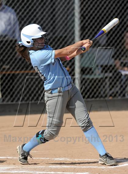 Thumbnail 3 in Brea Olinda @ Villa Park photogallery.