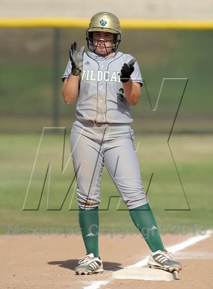 Thumbnail 3 in Brea Olinda @ Villa Park photogallery.