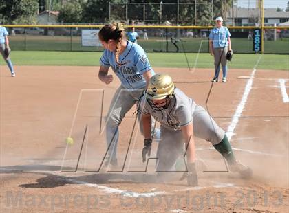 Thumbnail 1 in Brea Olinda @ Villa Park photogallery.