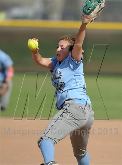 Thumbnail 3 in Brea Olinda @ Villa Park photogallery.