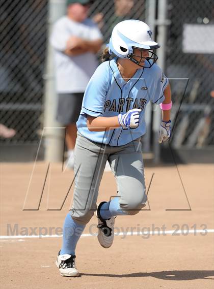 Thumbnail 1 in Brea Olinda @ Villa Park photogallery.