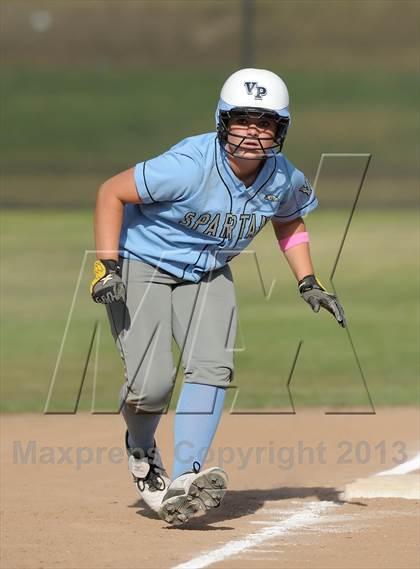 Thumbnail 1 in Brea Olinda @ Villa Park photogallery.