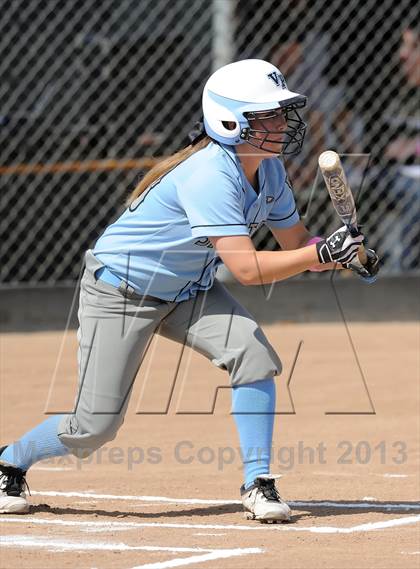 Thumbnail 1 in Brea Olinda @ Villa Park photogallery.