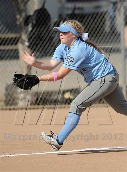 Thumbnail 2 in Brea Olinda @ Villa Park photogallery.