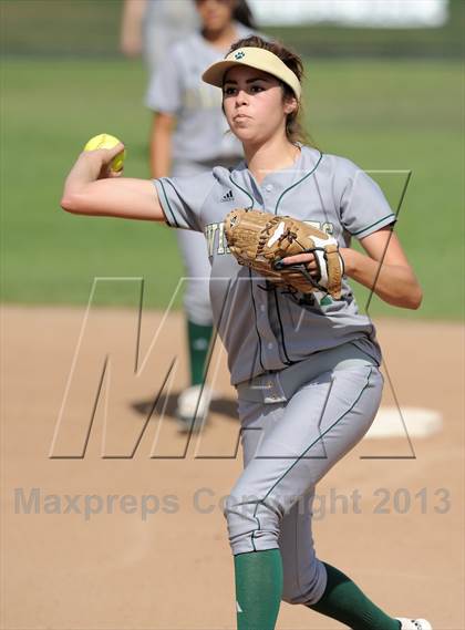 Thumbnail 2 in Brea Olinda @ Villa Park photogallery.