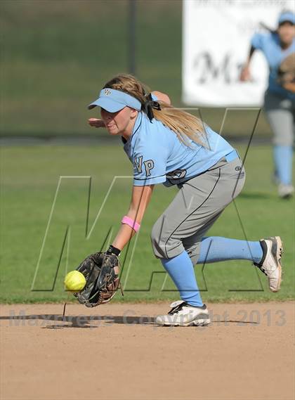Thumbnail 2 in Brea Olinda @ Villa Park photogallery.