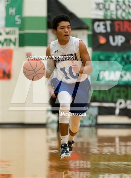 Thumbnail 1 in Bandera vs. Crystal City (Maverick Classic) photogallery.