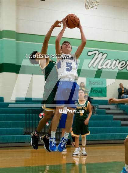 Thumbnail 2 in Bandera vs. Crystal City (Maverick Classic) photogallery.