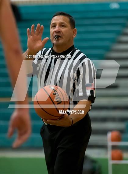 Thumbnail 1 in Bandera vs. Crystal City (Maverick Classic) photogallery.