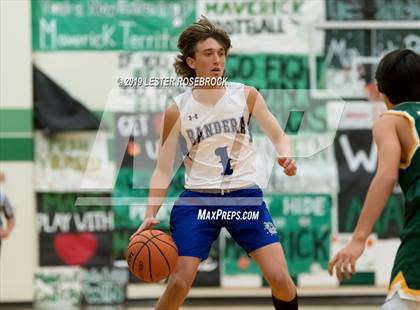 Thumbnail 2 in Bandera vs. Crystal City (Maverick Classic) photogallery.