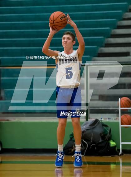 Thumbnail 2 in Bandera vs. Crystal City (Maverick Classic) photogallery.